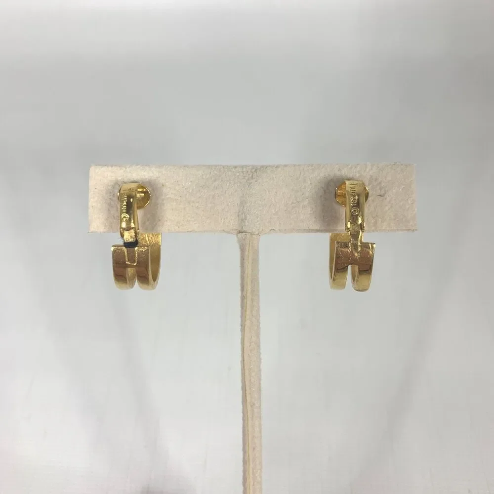 Vintage Trifari Gold Tone Clip Earrings Signed Black Cabochon Hoop Old Money